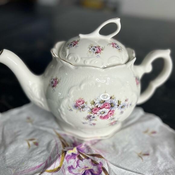 Vintage Crown Dorset Teapot England (5F-BK) - Picture 1 of 10